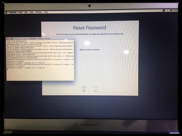 Macbook virus merubah password masuk